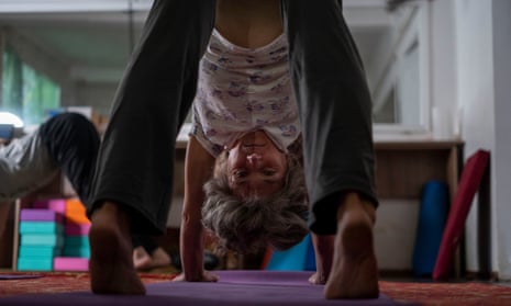 A woman practises yoga in a basement in Kramatorsk, Donetsk region, Ukraine, Thursday, Sept. 14, 2023. People in the front-line Ukrainian city of Kramatorsk gather three times a week for yoga session to alleviate the stress caused by Russia’s persistent shelling. (AP Photo/Hanna Arhirova)