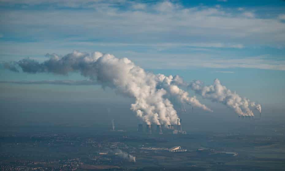  Ferrybridge, Eggborough and Drax Coal Fired Power Stations, Yorkshire, January 2009
