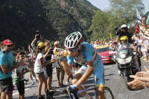 Defending champion Vincenzo Nibali began the day 6:57 adrift and lost further time, finishing 50secs behind Froome to fall almost eight minutes adrift