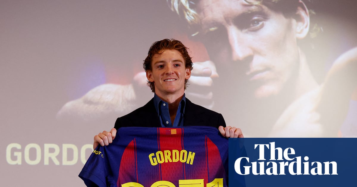 Anthony Gordon signs for Barcelona from Newcastle in £69.3m, five-year deal