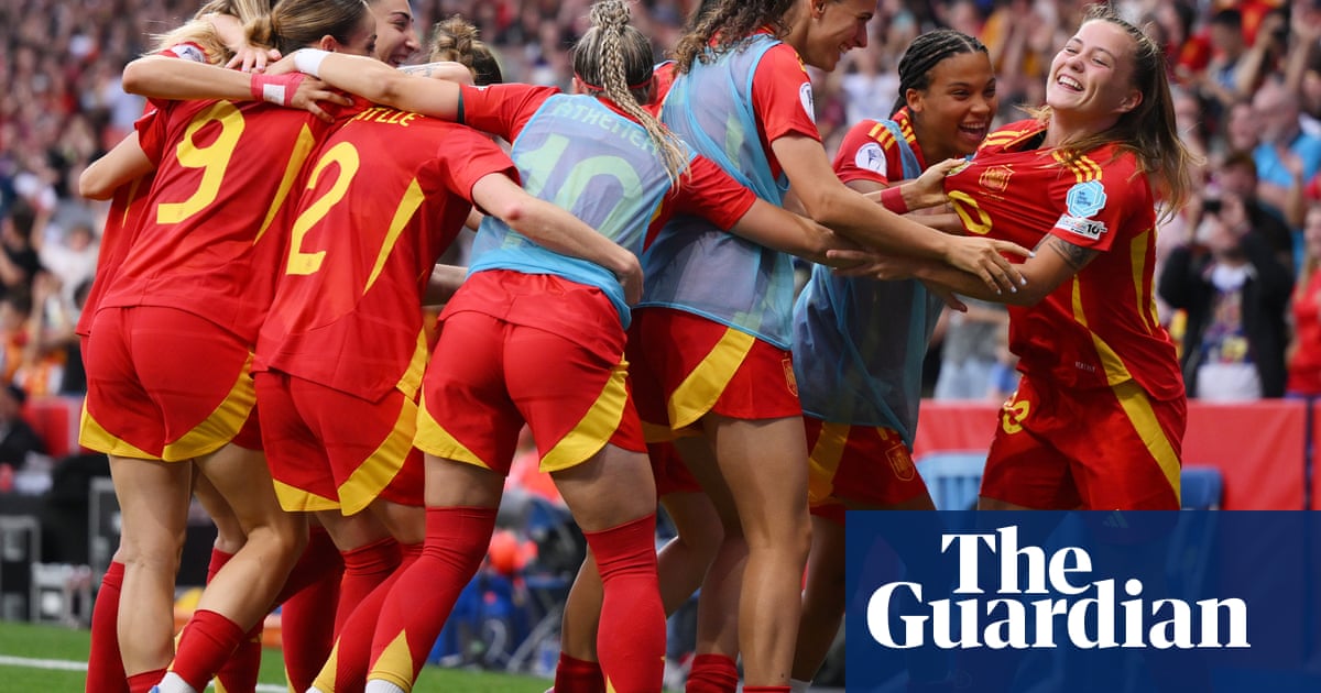 Claudia Pina's double for Spain means England miss out on Nations League finals
