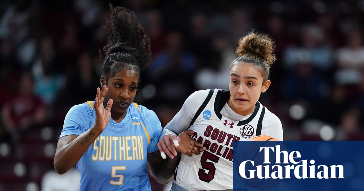South Carolina open NCAA Tournament with 69-point thrashing of Southern