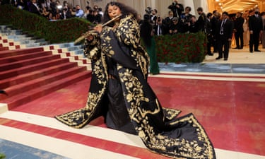 Lizzo's flute, Billy Porter's wings and Cher's 'naked dress': the Met Gala through the years in pictures | Fashion | The Guardian Lizzo's flute, Billy Porter's wings and Cher's 'naked dress': the Met Gala through the years in pictures | Fashion | The Guardian