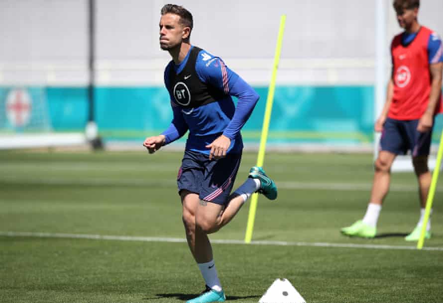 Jordan Henderson training with England this week