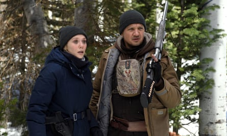 Elizabeth Olsen and Jeremy Renner in Wind River.