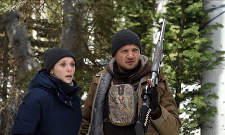 Elizabeth Olsen and Jeremy Renner in Wind River.