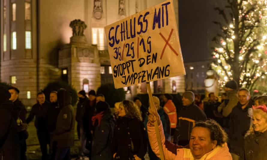 Des manifestants à Cottbus en décembre