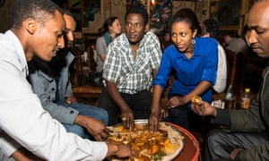 The Guardian - Dai cuochi ai musicisti, i "re-pats" di talento ritornano a costruire una moderna Etiopia. Gli imprenditori educati all'estero tornano a casa https://www.theguardian.com/world/2017/feb/05/ethiopia-repats-build-modern-homeland-chefs-musicians-entrepreneurs