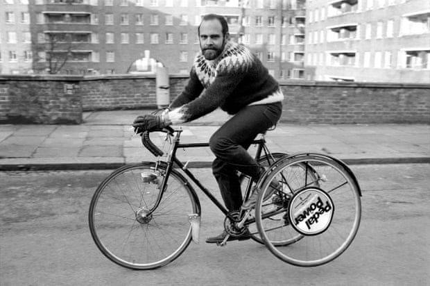 Cycling journalist and writer Richard Ballantine rin 1975