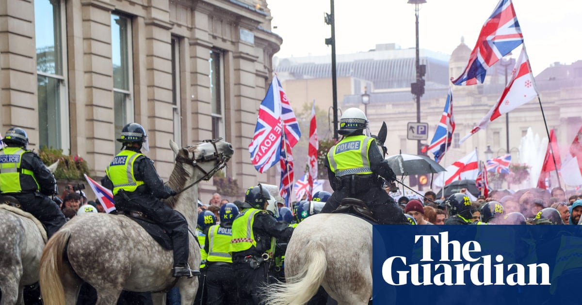 Far-right activists barred from UK ahead of Tommy Robinson rally