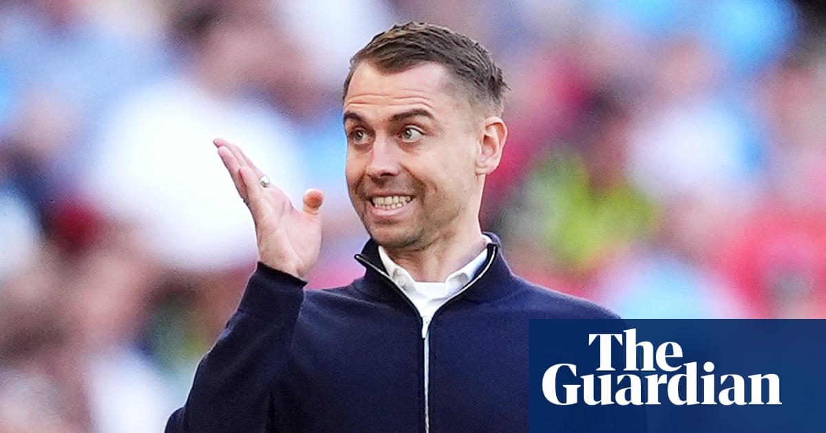 Southampton owner will not sack apologetic Eckert despite role in spying scandal