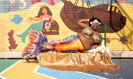 Chè Monique, founder of the Society of Fat Mermaids.