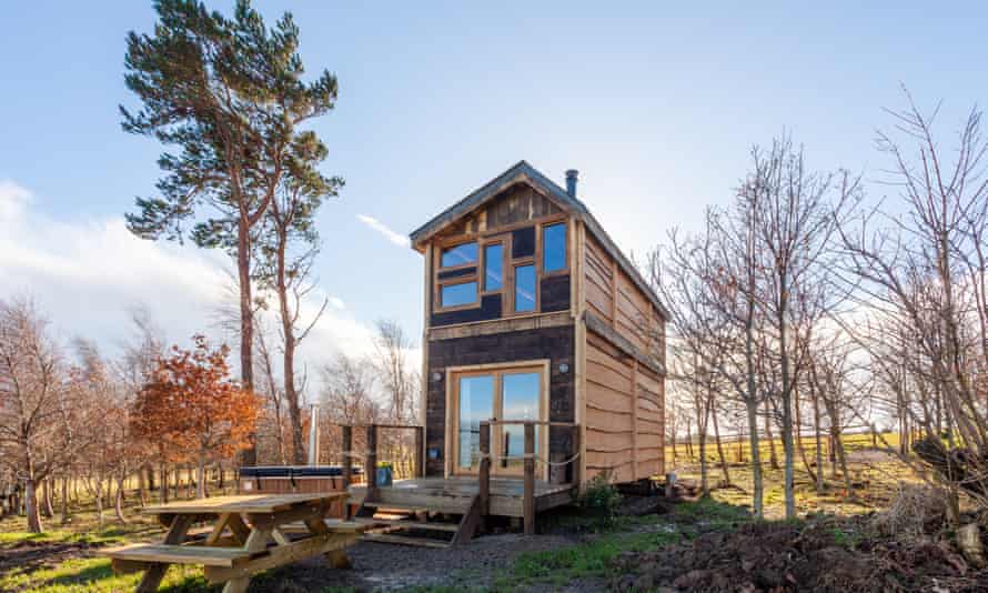 Hillside Huts & Cabins in Morpeth