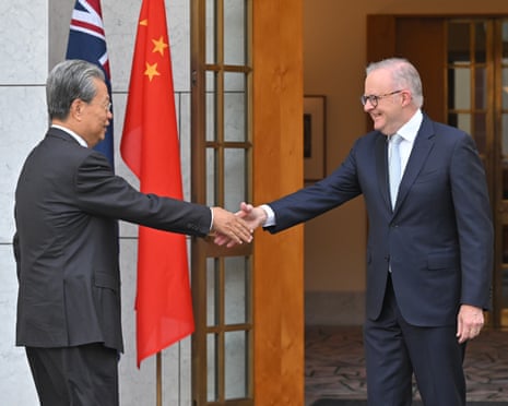 Zhao Leji meets with Anthony Albanese at Parliament House in Canberra.