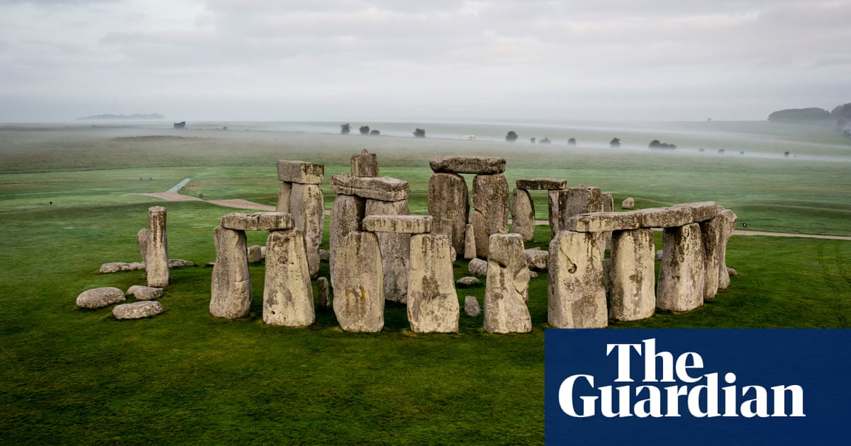 Bones found at Stonehenge belonged to people from Wales | Science | The ...