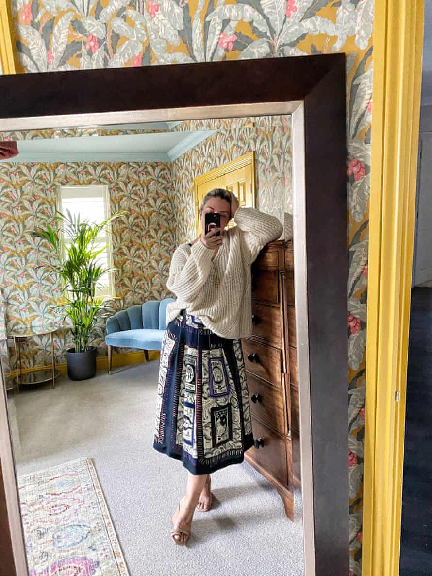 Erica Davies’ mirror selfie.