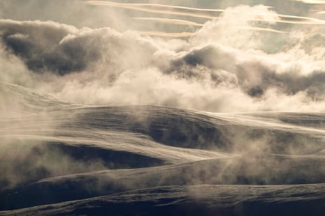 Looking out to the Stob Coire an t-Sneachda in the Northern Corries.