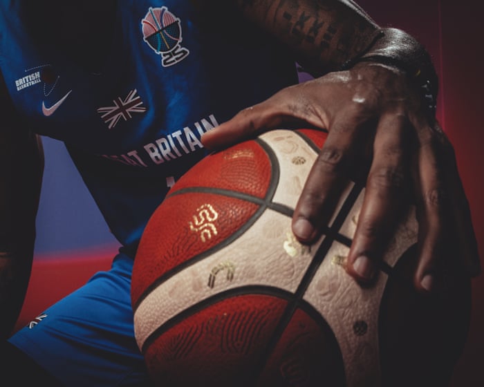 British basketball civil war takes fresh twist as 18 former employees sue new league
