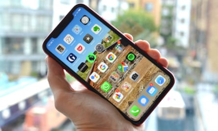 Iphone 11 Review An Iphone Xr With A Better Camera Iphone The Guardian