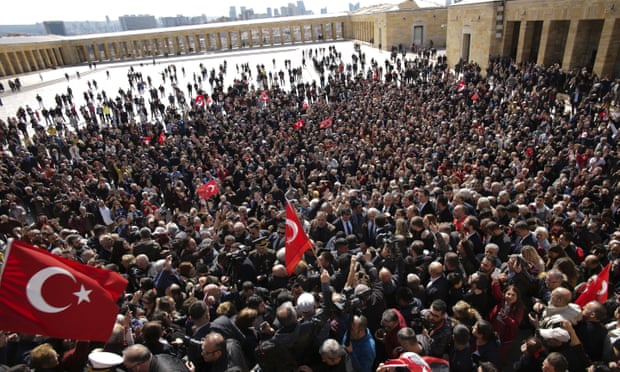 Ekrem İmamoğlu is surrounded by cheering supporters as he visits the mausoleum of Mustafa Kemal Atatürk in Ankara
