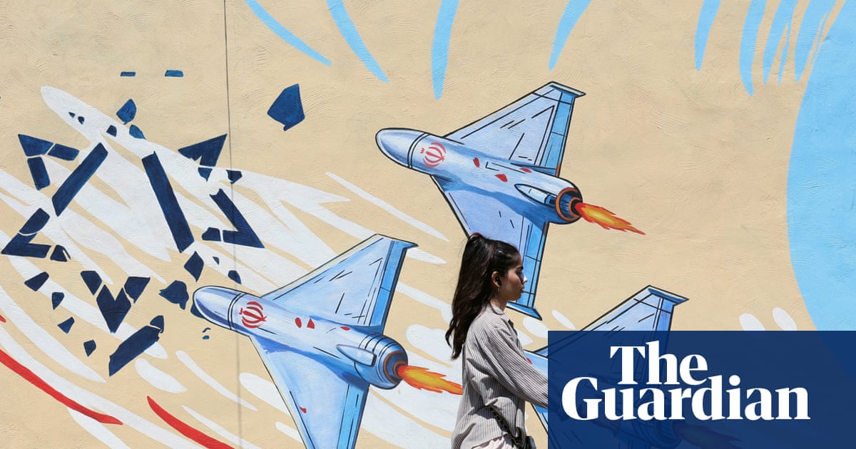 Will Iran give up on ceasefire talks as strait of Hormuz blockade continues?