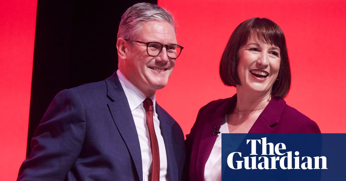 Starmer and Reeves should prepare UK for wealth tax, say top economists