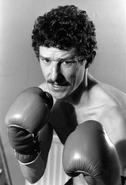 Terry Marsh, with his guard up, in 1986