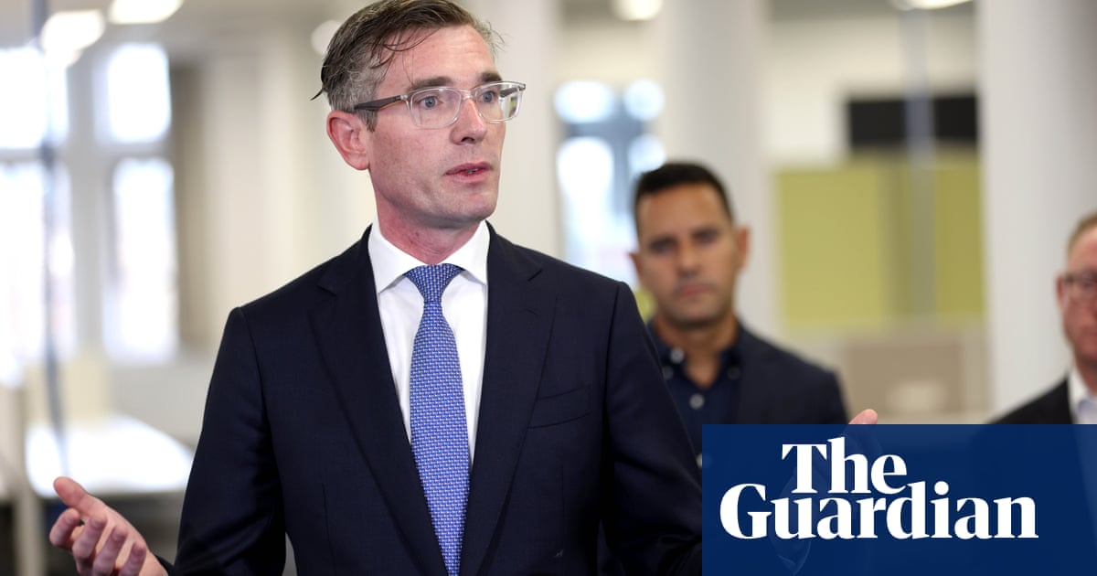Delayed response to drug use report due to ‘competing views’, NSW premier says