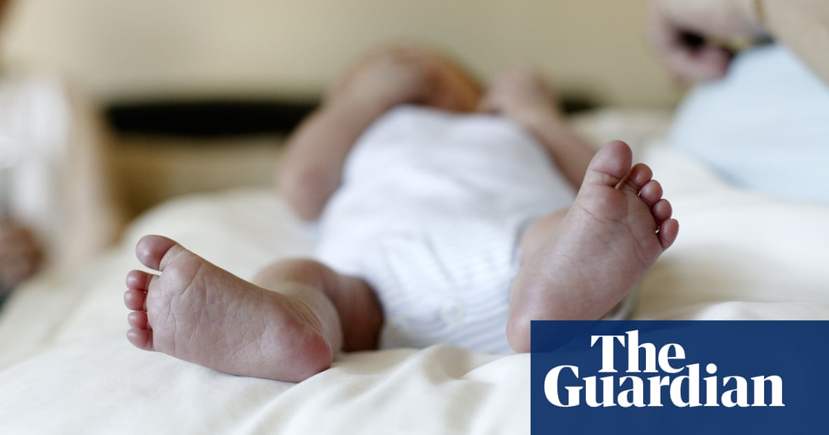 Italy court rules children should be given surnames of both parents