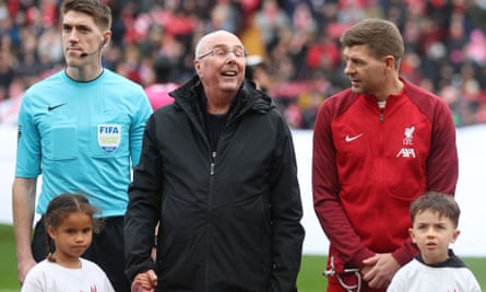 Sven-Göran Eriksson at Anfield with Steven Gerrard before managing Liverpool Legends in March.