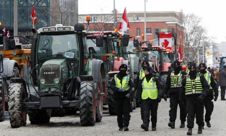 Truckers and supporters continue to protest in Ottawa