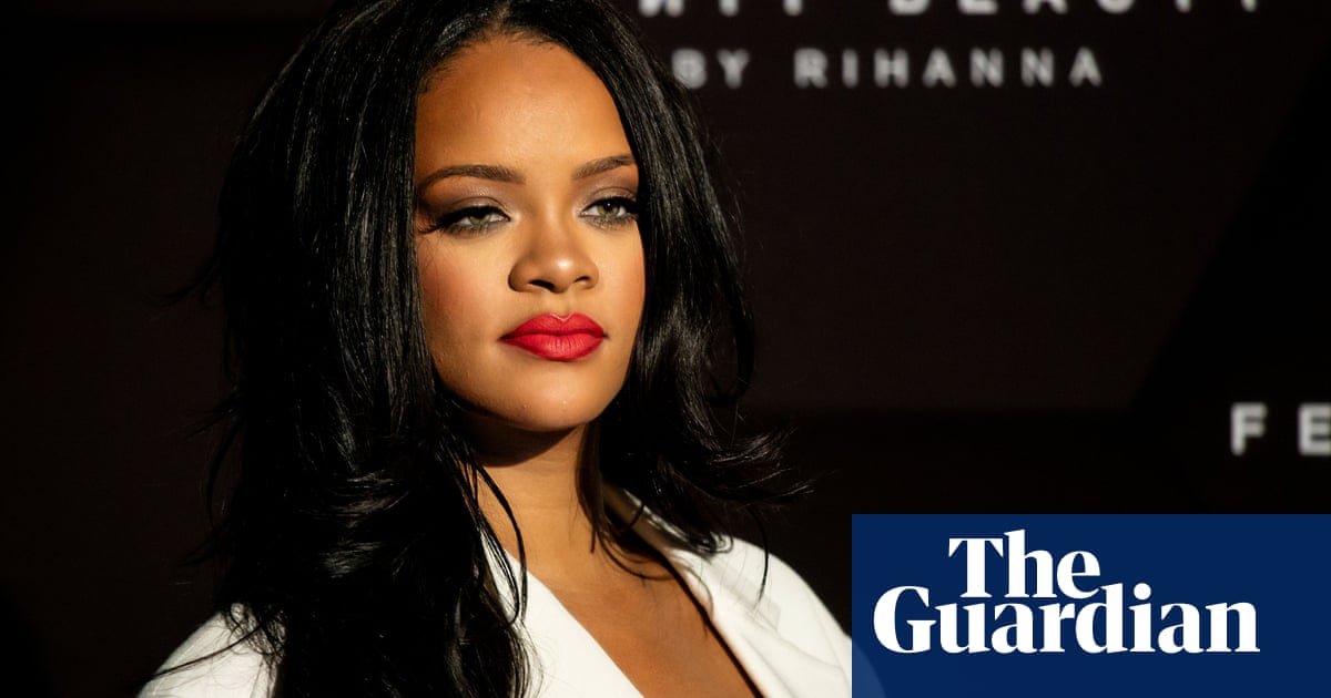 I couldn’t be a sellout: Rihanna says she turned down Super Bowl over Kaepernick