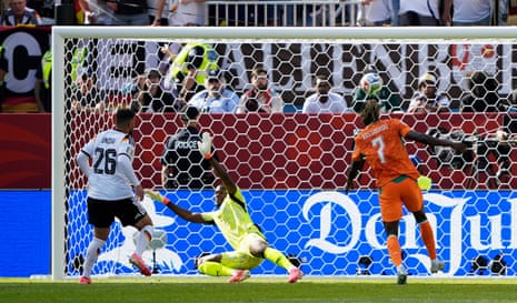 Deniz Undav scores for Germany!