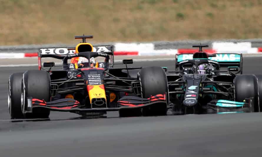 images Hamilton Verstappen Overtake lewis hamilton at french gp