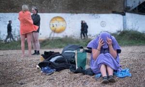 Swimmers dry off at Chalkwell beach