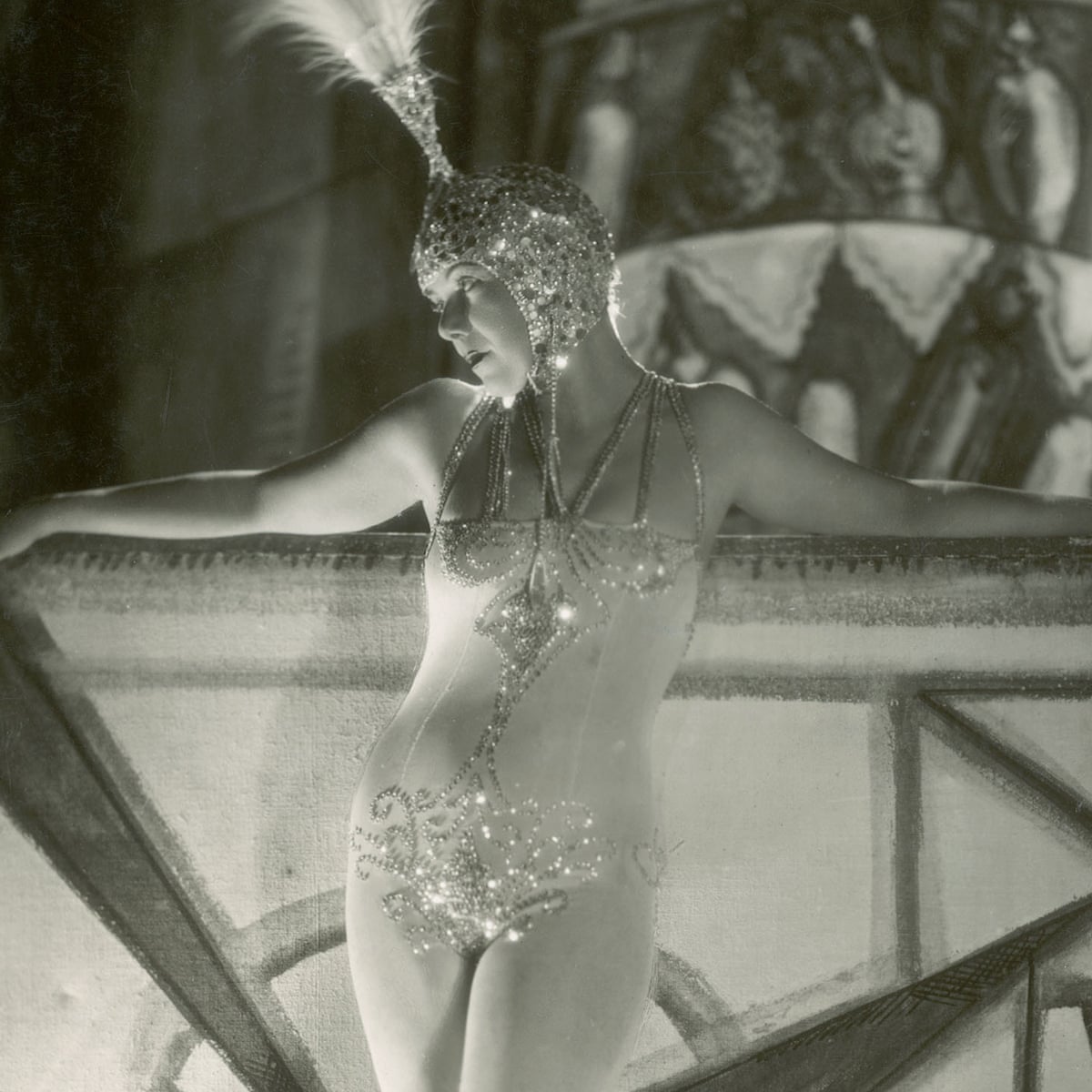 Fops and flappers: wild fashions of the 1920s in pictures | Photography | The Guardian Fops and flappers: wild fashions of the 1920s in pictures | Photography | The Guardian