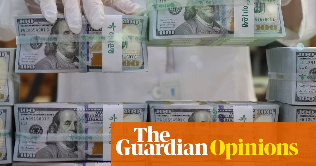 US Dollar Hits Three-Year Low Amid Global Economic Shifts
