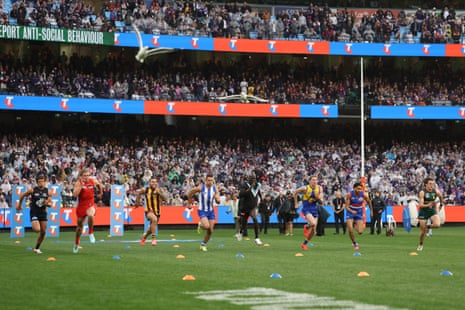 The grand final sprint begins at the MCG