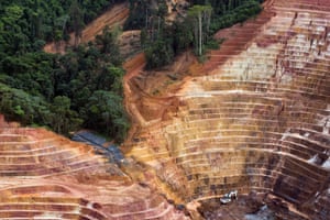 gold and iron mine near to the Parque Nacional Motanhas do Tumucumaque, Brazil.