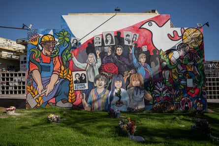 A mural about disappeared detainees of Pinochet’s dictatorship at Cemetery No 3 of Playa Ancha in Valparaiso, Chile.
