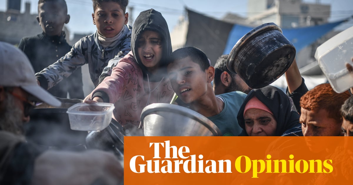 Дейвид КамерънС отворени за по дълго време пропускателни пунктове възстановени водоснабдяване