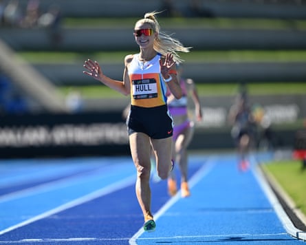 Jessica Hull wins the women’s 5000m final at the Australian Athletics Championships in Sydney