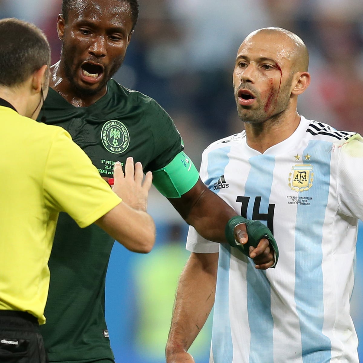 Javier Mascherano S Legs May Have Gone But His Heart Has Not Football The Guardian