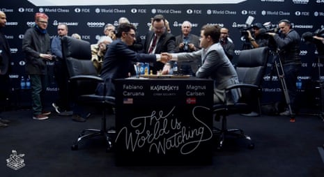 Chess Explorer - 4° game of the World Championship! Links are below:     chessbomb.com/arena/2018-wcc/04-Carlsen_Magnus-Caruana_Fabiano   Ph: Corriere della