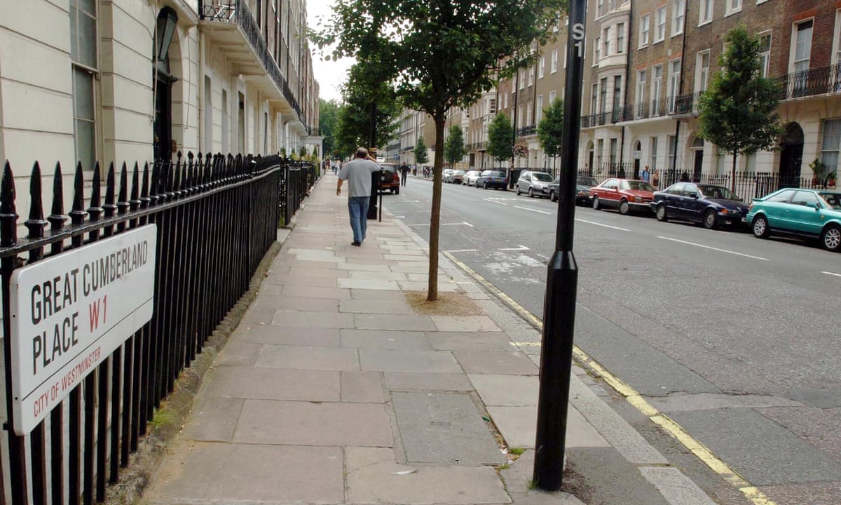 Man Dies After Falling Down Chimney In London Uk News The Guardian
