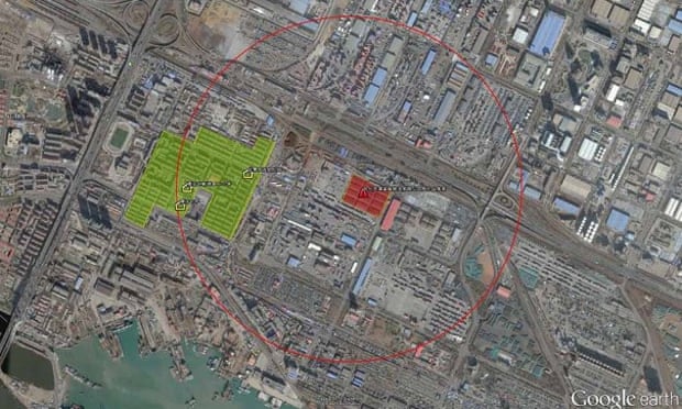 Image from Greenpeace shows the location of the Sinochem Tianjin Binhai Logistics Company Ltd. The red block shows the location of the hazardous chemicals warehouse. The yellow block indicates the location of a major residential area. The red line shows a radius of 1000m from the warehouse.