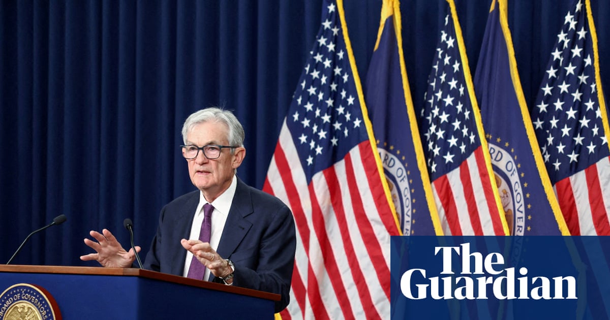 फेड ने कटौती के ट्रंप के आह्वान के विरोध में ब्याज दरों में कोई बदलाव नहीं किया है