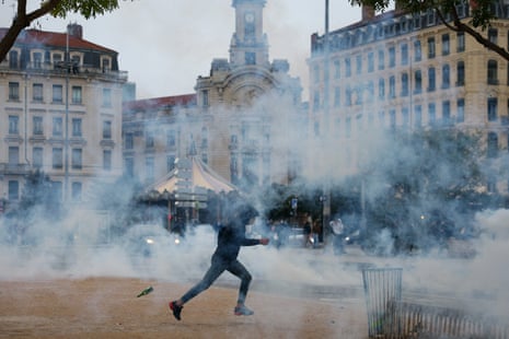 Hundreds of thousands march in France as protests take place across Europe – as it happened