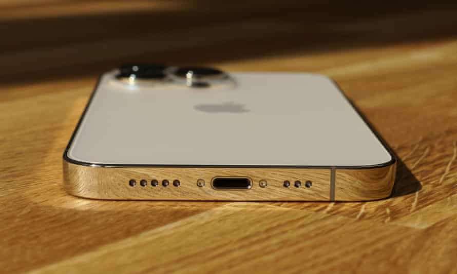 Iphone 13 Pro Review Apple S Very Best Iphone The Guardian Iphone 13 Pro Review Apple S Very Best Iphone The Guardian