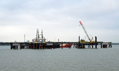 Floating LNG terminal in Wilhelmshaven.